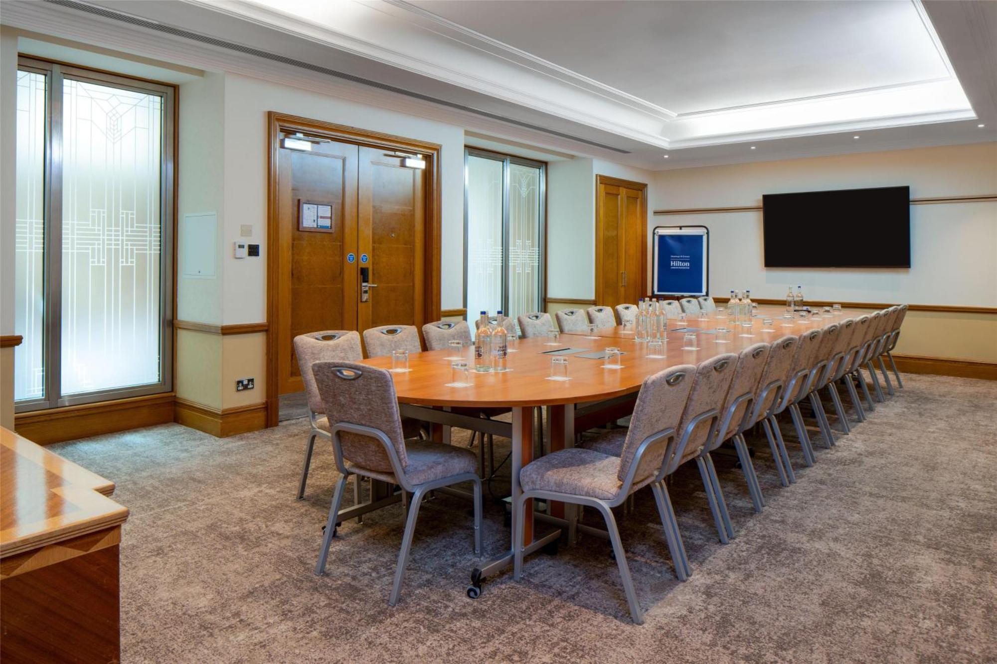 Hilton Paddington 4*